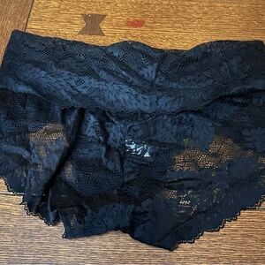 Elegant Black Lace Women's Intimate